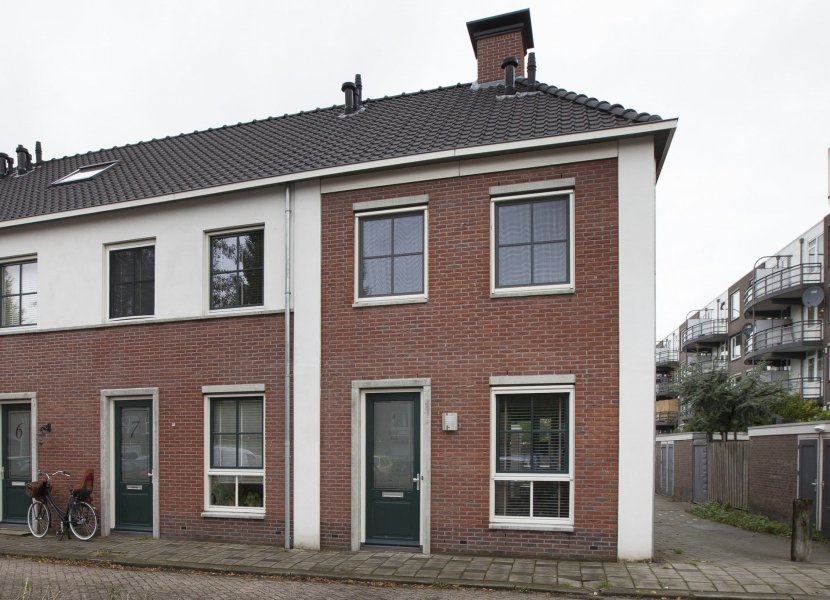Erasmusplein 8