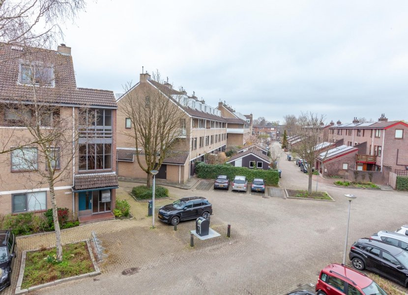 Anna van Hensbeeksingel 31