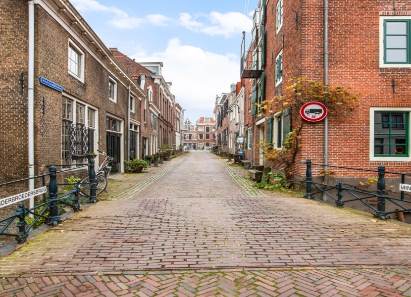 Minderbroederssteeg 3