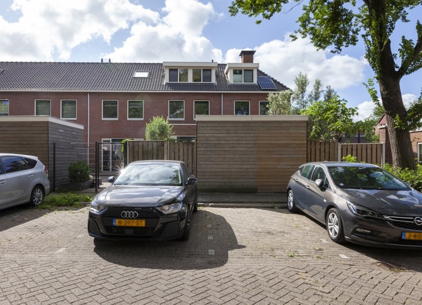 Erasmusplein 2