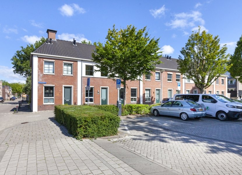 Erasmusplein 2