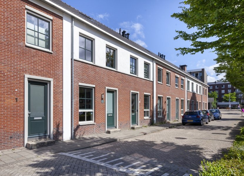 Erasmusplein 2