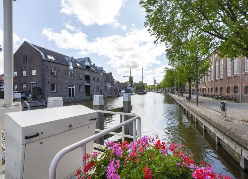 Erasmusplein 2