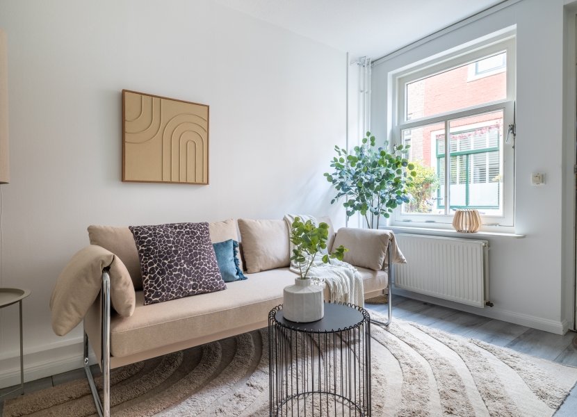 Lange Dwarsstraat 12