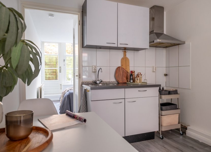 Lange Dwarsstraat 12