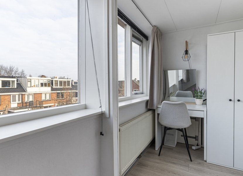 Eerste Hieronymus van Alphenstraat 17