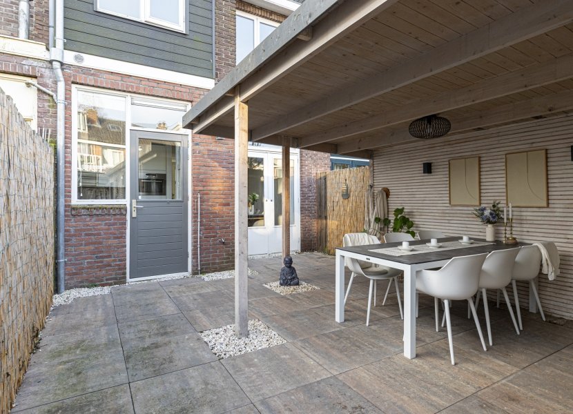 Eerste Hieronymus van Alphenstraat 17