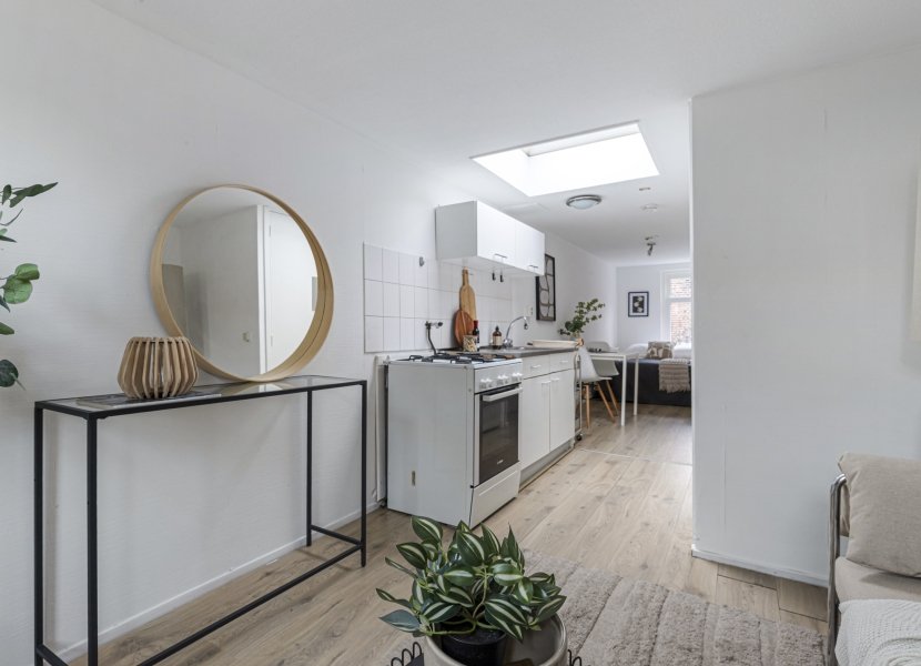 Lange Dwarsstraat 10a