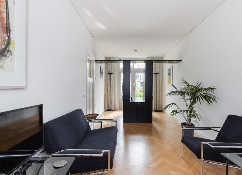 Mr. D.J. van Heusdestraat 36