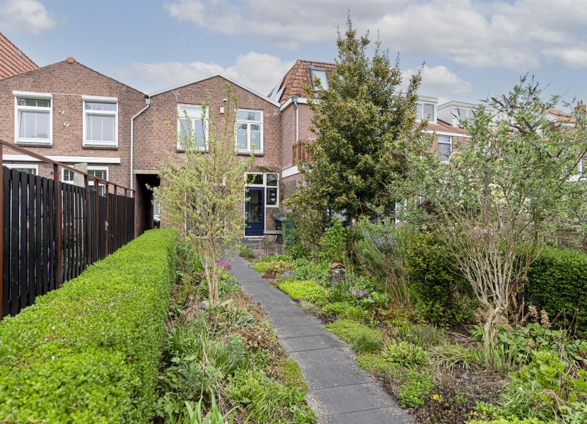 Mr. D.J. van Heusdestraat 36