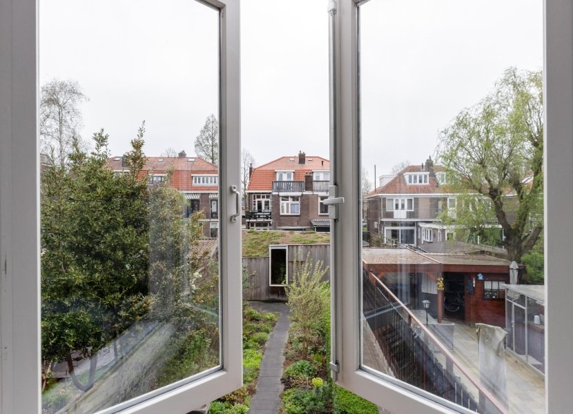 Mr. D.J. van Heusdestraat 36