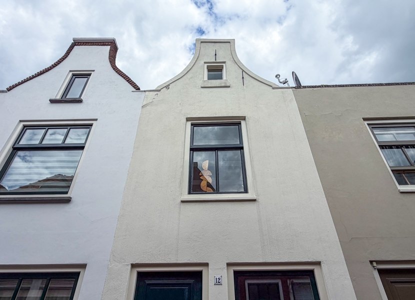 Lange Dwarsstraat 10b