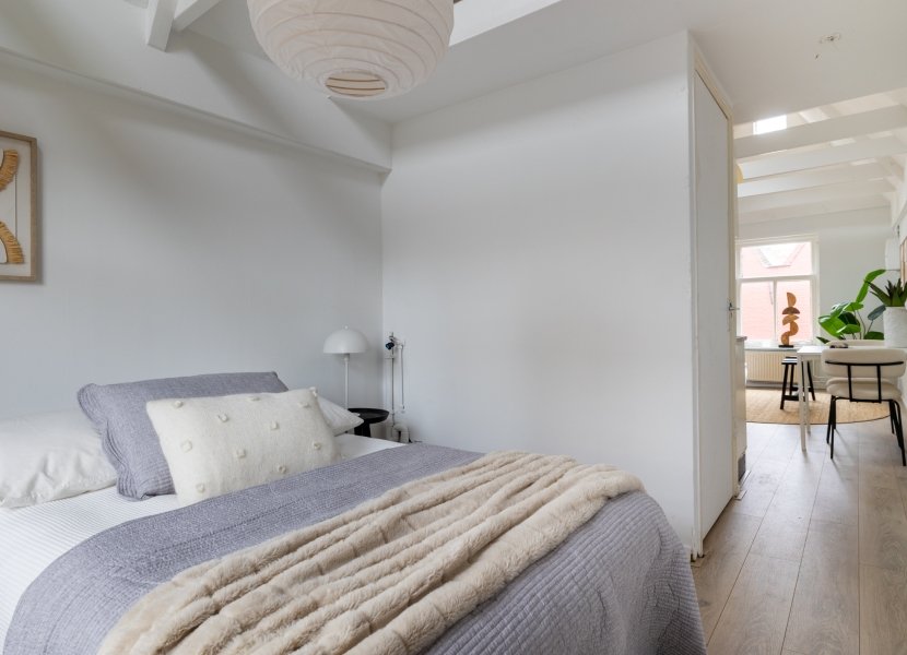 Lange Dwarsstraat 10b
