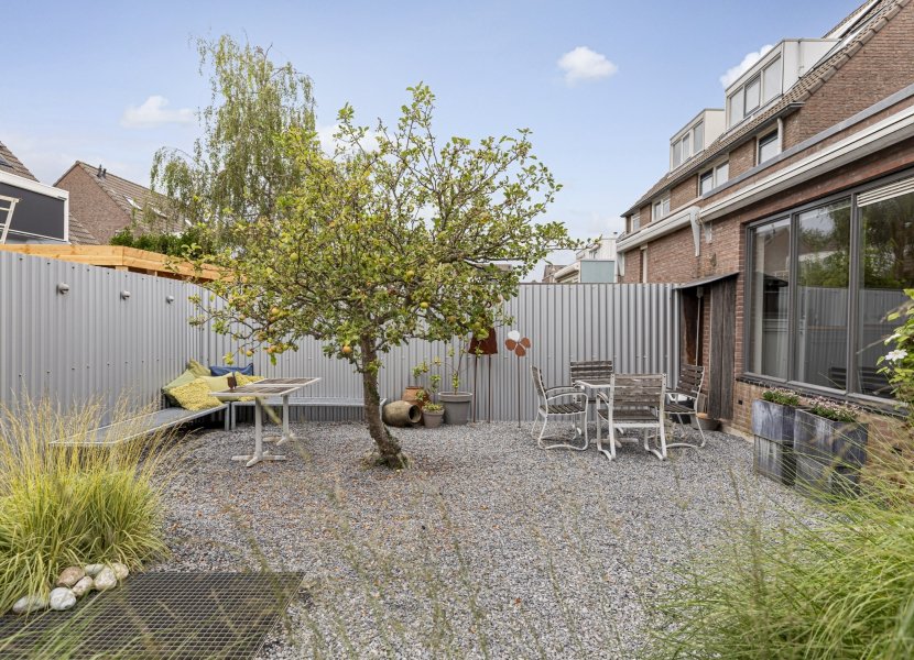 Kluitmanstraat 18