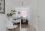 Lange Dwarsstraat 10a